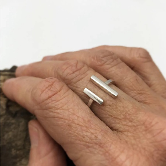 Adjustable Bar Ring - Picture 2 of 2